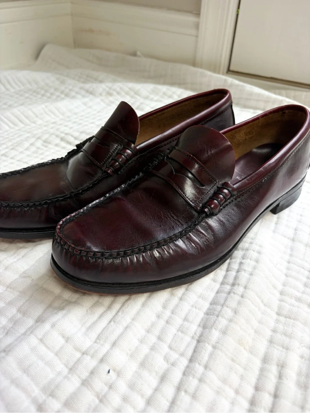 Vintage Hanover Handsewn Burgundy Leather Penny Loafers Made USA Men’s 12 D